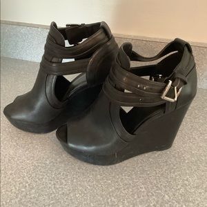 Michael Kors wedge